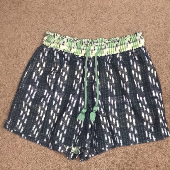Aerie Jacquard High Waisted Shorts in Green Mission Size Small - Picture 3 of 9